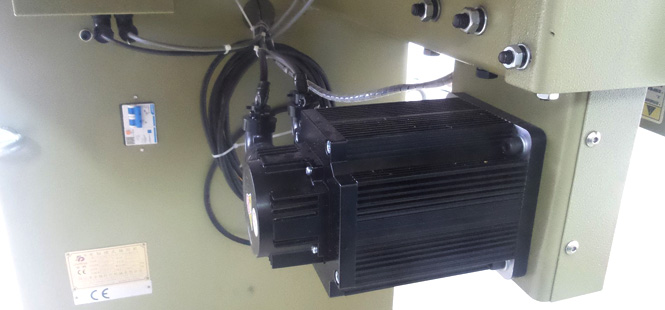 Single-Double-System-Jacquard-Flat-Knitting-Machine-(JP-712)-part-5